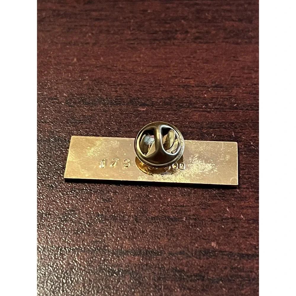 Vintage 1996 Coca-Cola Coke Sammlerborse Frankfurt Lapel Hat‎ Pin